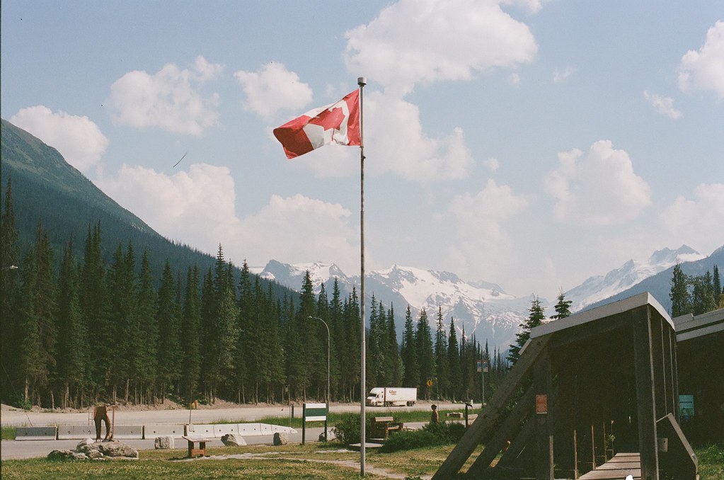 Canadian flag at mountain rest stop